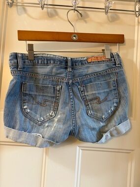 Wit & Wisdom Light Blue Distressed Cuffed Denim Shorts